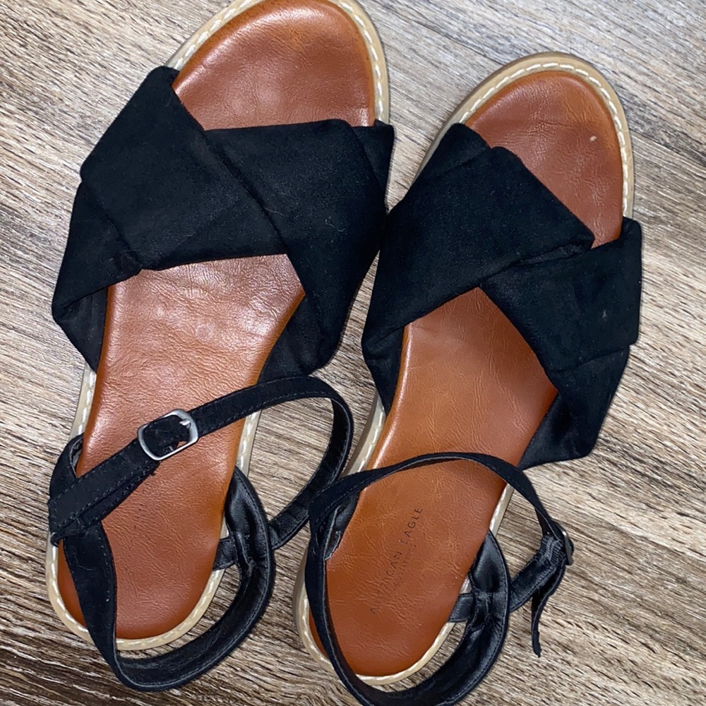 American Eagle Sandals